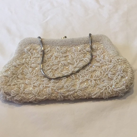 Broadway Handbags - Broadway Vintage Beaded Bag
